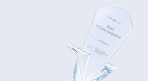 Receiving the award “Best Acquiring Bank in e-commerce 2024” from Visa